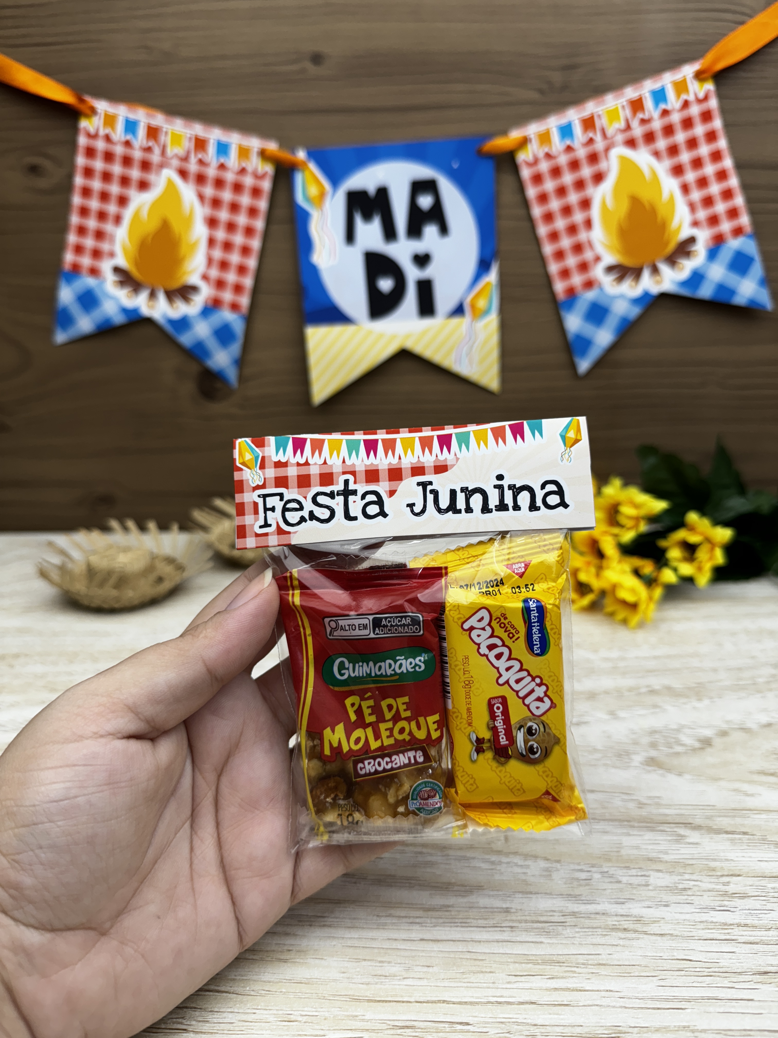 Lapela junina
